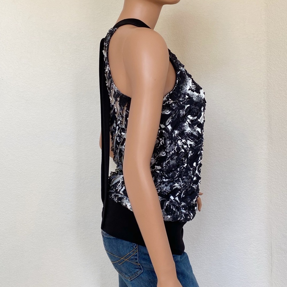 HEART SOUL ❤️❤️❤️ BLACK AND WHITE RUFFLE TOP - Picture 4 of 7